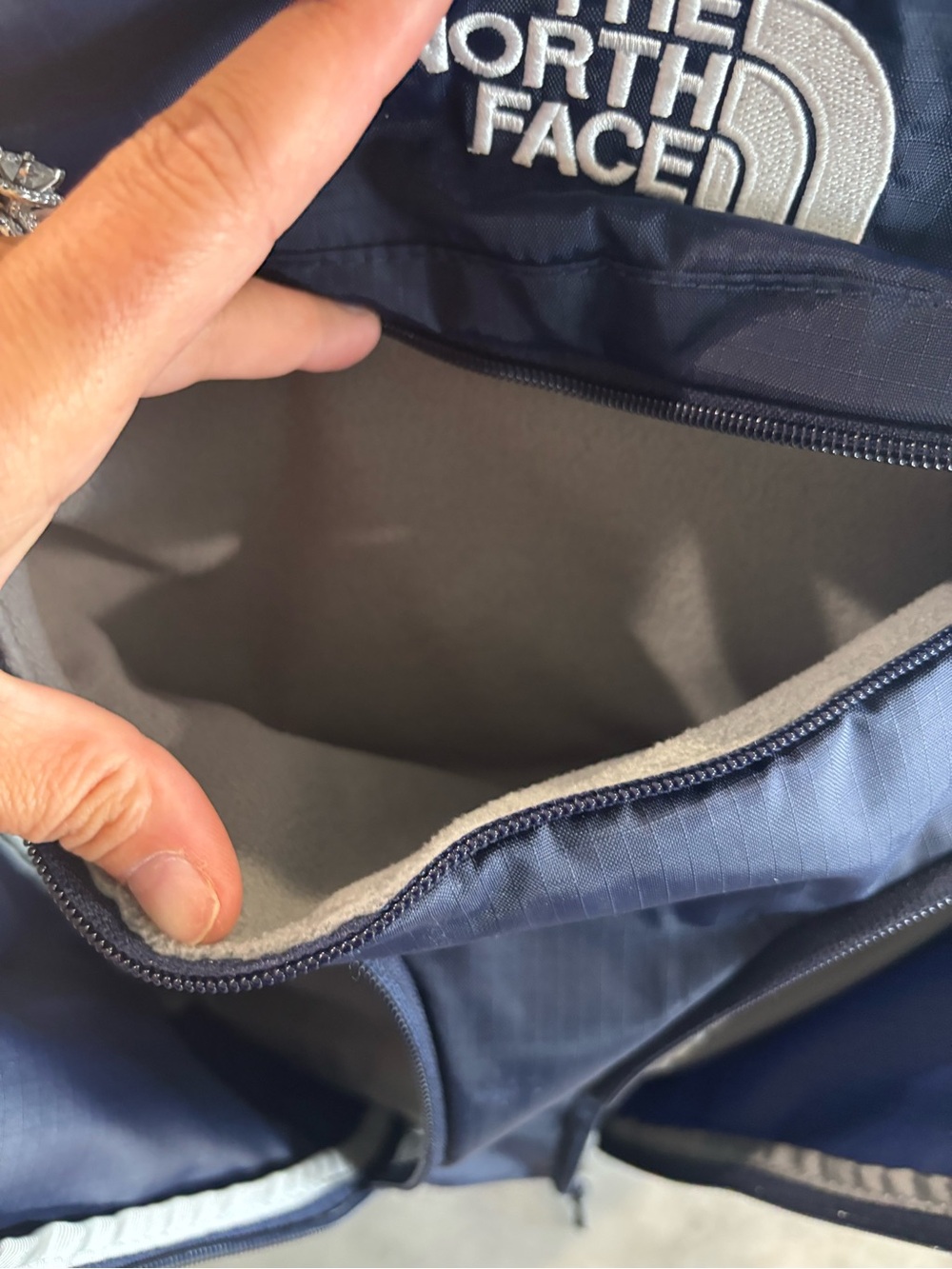 The North Face 31L Surge Backpack in Navy and Black - Picture 14 of 16